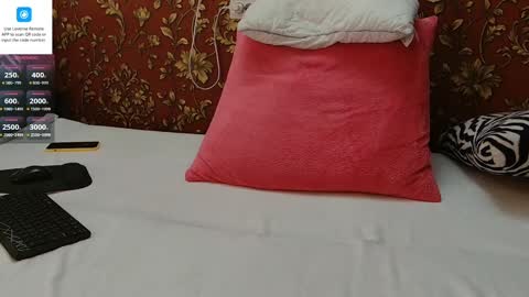 Snapshot of martinbrux chatting on January 20, 10:48 pm martinbrux online show from January 20, 10:48 pm