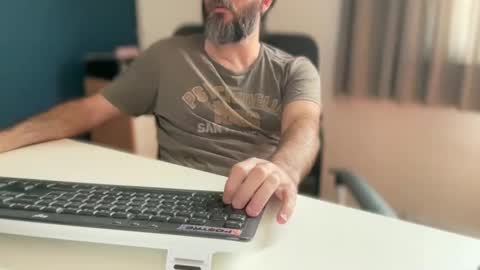 Snapshot of martincito22xl chatting on December 30, 6:16 pm Martincito online show from December 30, 6:16 pm