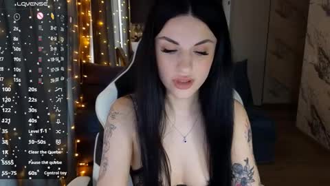 Snapshot of mary___moore chatting on January 27, 5:25 am Maria online show from January 27, 5:25 am