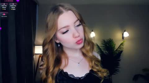 Mary online show from March 3, 7:10 am