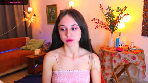 Mary online show from September 27, 9:53 pm