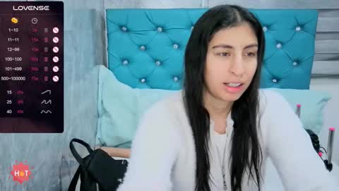  Mary Moon  online show from October 31, 10:27 am