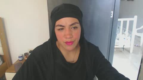 maryam_arabicmilk online show from January 2, 7:18 pm