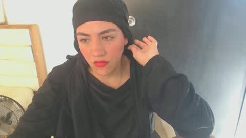 maryam_arabicmilk online show from February 4, 8:17 pm