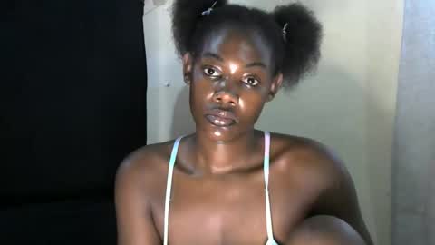 Snapshot of marygaire72 chatting on November 7, 3:17 am Mary online show from November 7, 3:17 am