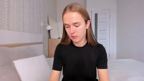 Mari online show from November 14, 11:31 am