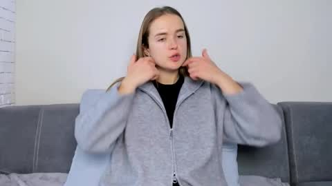 Mari online show from December 16, 8:41 am