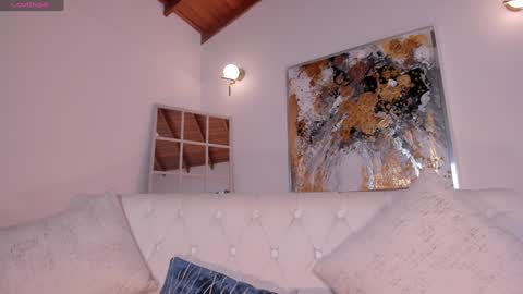 Snapshot of marylewis_ chatting on December 31, 2:36 pm Mary online show from December 31, 2:36 pm