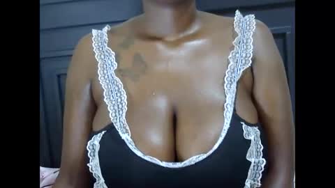 Snapshot of marylov23 chatting on November 15, 7:38 am marylov23 online show from November 15, 7:38 am