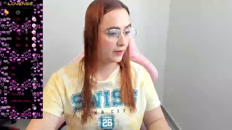 Snapshot of maryluna95 chatting on February 26, 4:56 pm Dulce Maria online show from February 26, 4:56 pm