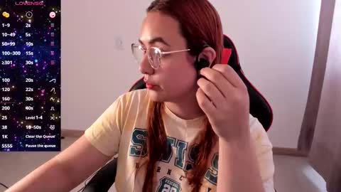Snapshot of maryluna95 chatting on October 9, 5:55 pm Dulce Maria online show from October 9, 5:55 pm