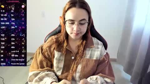 Snapshot of maryluna95 chatting on October 20, 7:25 pm Dulce Maria online show from October 20, 7:25 pm