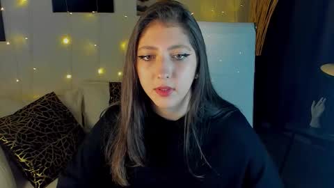 Snapshot of marymillerr chatting on September 17, 10:28 am Mary Miller online show from September 17, 10:28 am