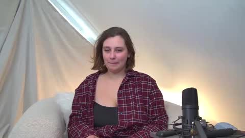 MaryMurrays online show from September 18, 7:10 am