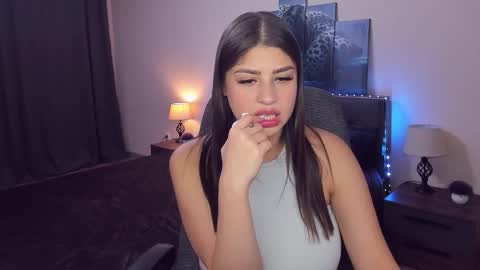 Snapshot of marysax chatting on December 1, 6:02 pm MarySax online show from December 1, 6:02 pm