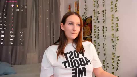 Snapshot of marywaddell chatting on December 18, 4:29 am Mary online show from December 18, 4:29 am