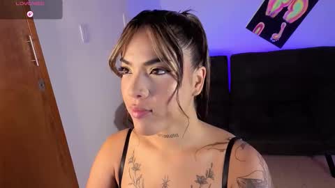 Snapshot of maryybellax chatting on November 16, 4:45 pm maryybellax online show from November 16, 4:45 pm