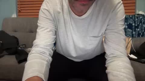 Snapshot of masculinehole chatting on October 14, 3:07 am Masculine Hole online show from October 14, 3:07 am