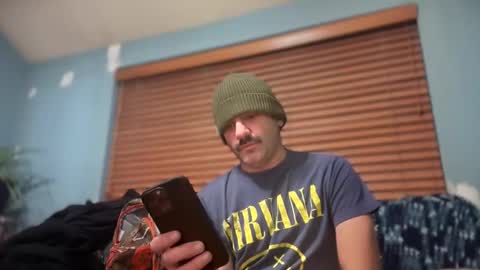 Snapshot of masculinehole chatting on November 8, 4:56 am Masculine Hole online show from November 8, 4:56 am