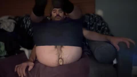 Snapshot of masculinehole chatting on November 18, 9:03 am Masculine Hole online show from November 18, 9:03 am