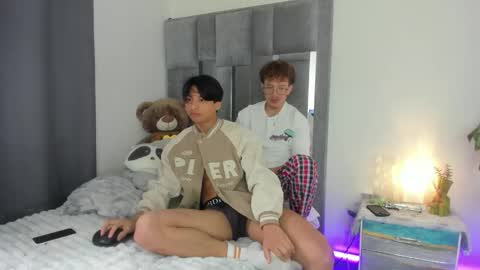 mash_angelo online show from January 12, 1:38 pm