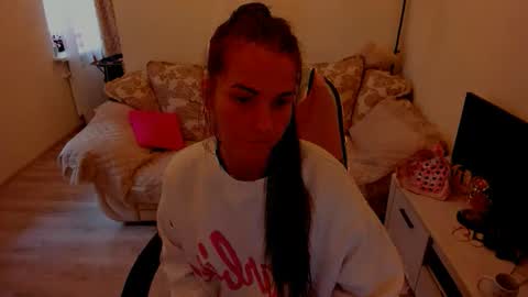 Snapshot of masha179807 chatting on November 13, 12:15 pm Masha online show from November 13, 12:15 pm