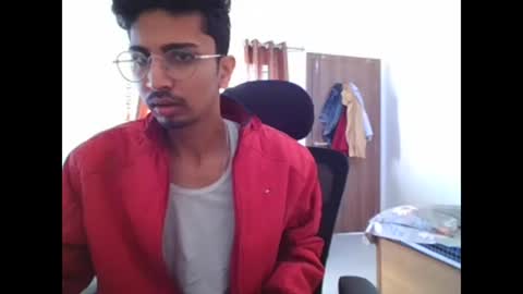 Snapshot of maskboyz2003 chatting on December 3, 3:20 am maskboyz2003 online show from December 3, 3:20 am