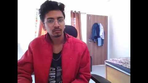 Snapshot of maskboyz2003 chatting on December 23, 4:01 am maskboyz2003 online show from December 23, 4:01 am