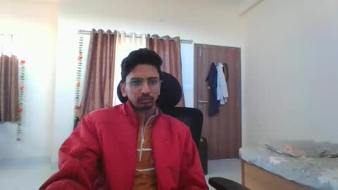 Snapshot of maskboyz2003 chatting on January 1, 11:49 am maskboyz2003 online show from January 1, 11:49 am