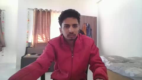 Snapshot of maskboyz2003 chatting on January 4, 4:44 am maskboyz2003 online show from January 4, 4:44 am