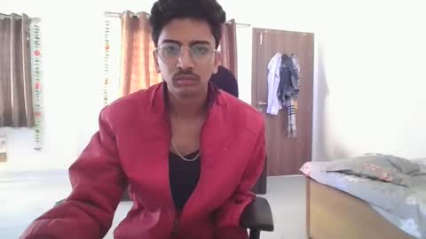 Snapshot of maskboyz2003 chatting on January 8, 2:57 am maskboyz2003 online show from January 8, 2:57 am