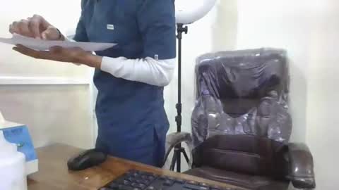 Snapshot of maskboyz2003 chatting on February 3, 12:25 pm maskboyz2003 online show from February 3, 12:25 pm