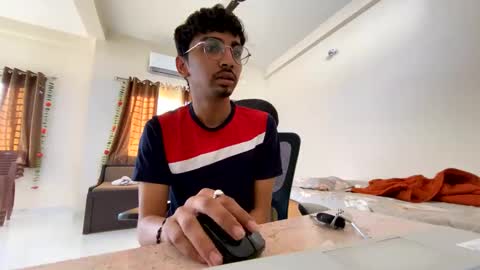 Snapshot of maskboyz2003 chatting on March 12, 3:02 am maskboyz2003 online show from March 12, 3:02 am