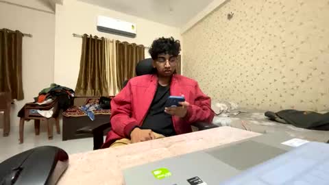 Snapshot of maskboyz2003 chatting on November 14, 5:33 pm maskboyz2003 online show from November 14, 5:33 pm