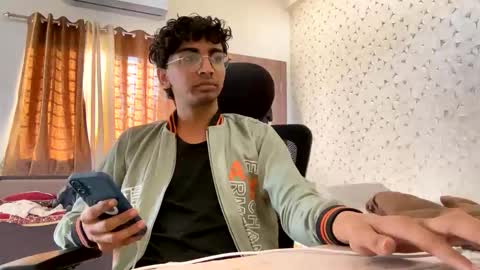 Snapshot of maskboyz2003 chatting on December 3, 3:14 am maskboyz2003 online show from December 3, 3:14 am