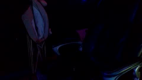 maskddcouple online show from March 30, 1:50 am