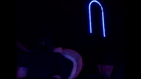 maskddcouple online show from April 1, 12:55 am