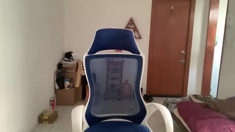 Snapshot of masked_latin_noir chatting on December 17, 2:34 pm Masked Latin Noir online show from December 17, 2:34 pm