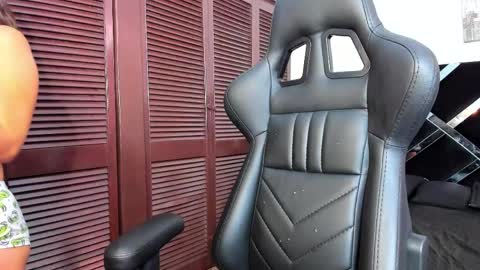 Scarlet  online show from April 12, 5:18 pm