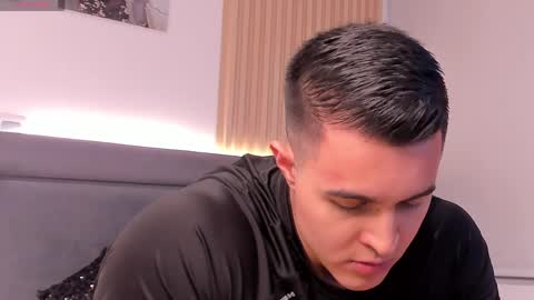 Mason Bennet online show from April 23, 9:39 pm