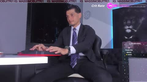 I am Massimo online show from November 2, 12:02 am