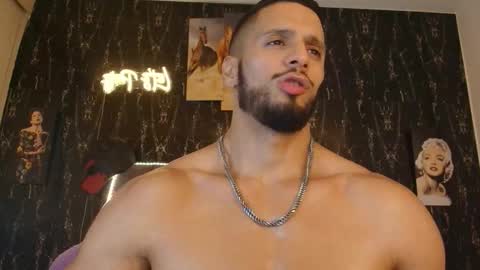 Snapshot of massimo_greco2 chatting on December 1, 10:48 pm massimo_greco2 online show from December 1, 10:48 pm