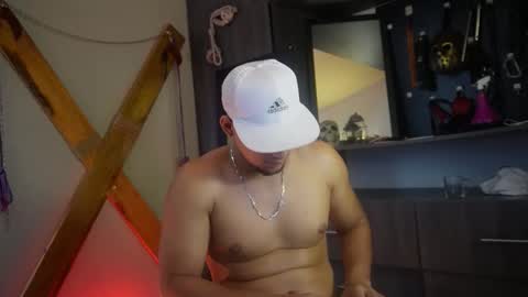 massimo_vidal online show from September 15, 5:13 pm