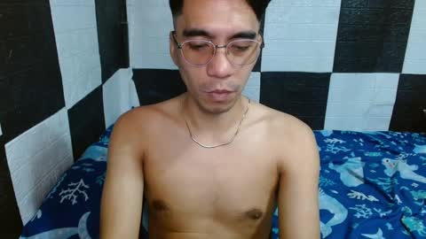 massive_boner02 online show from January 22, 7:03 am