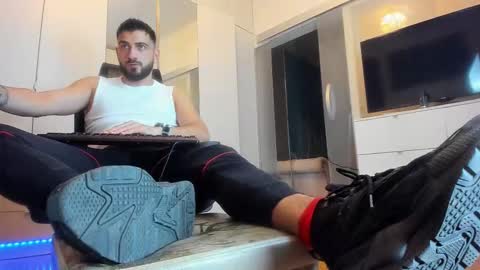 Snapshot of master9four chatting on October 16, 7:37 pm Matthew online show from October 16, 7:37 pm