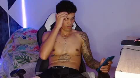 master_black777 online show from November 7, 3:56 pm