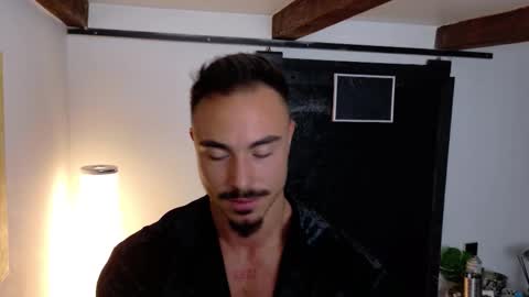 master_lukass online show from November 10, 10:03 am