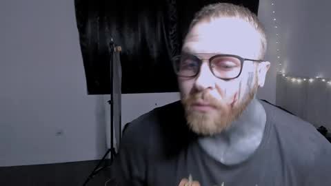 Snapshot of master_oil chatting on January 2, 12:34 am Huge Alex online show from January 2, 12:34 am