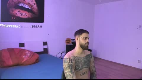 master rager19 online show from December 4, 8:06 pm