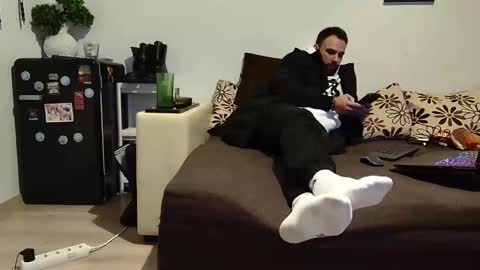 Snapshot of master_roberto333 chatting on December 1, 9:48 pm SIR online show from December 1, 9:48 pm